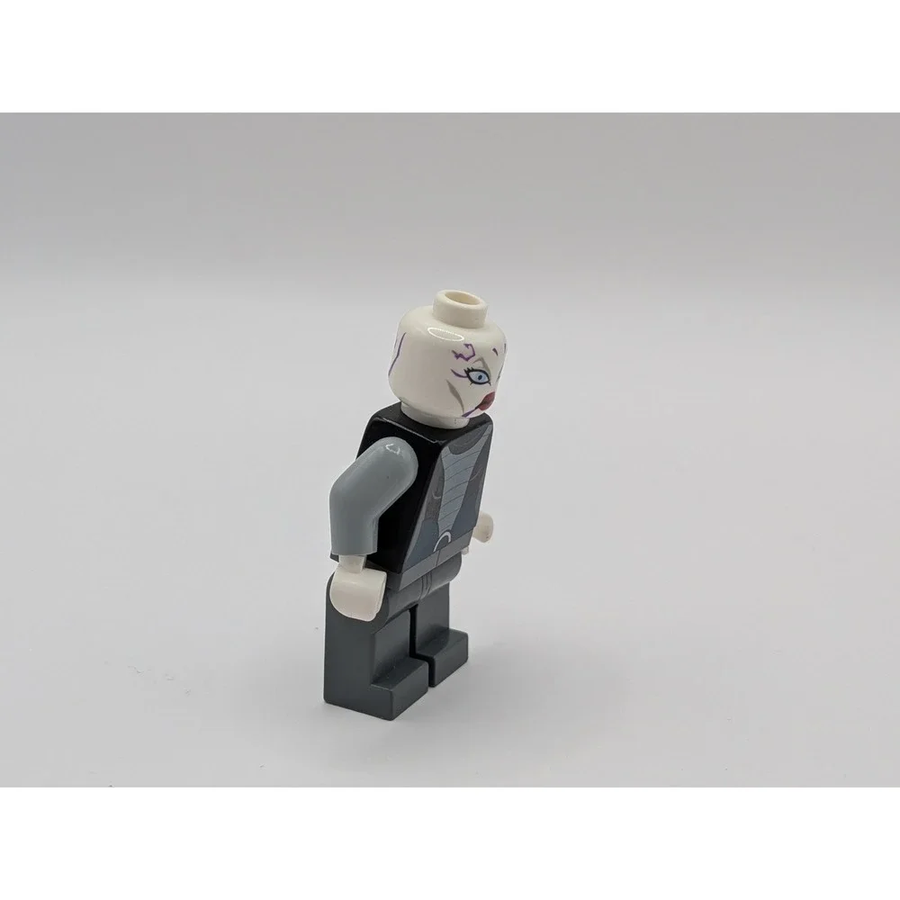 LEGO Star Wars Minifigure Asajj Ventress White Head Purple Markings